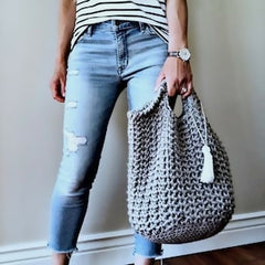 The Sutton Bag in Two Sizes (Crochet)